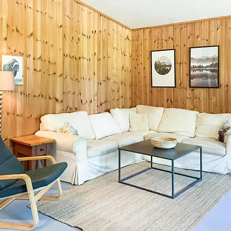 2 Bedroom Stunning In Dovre